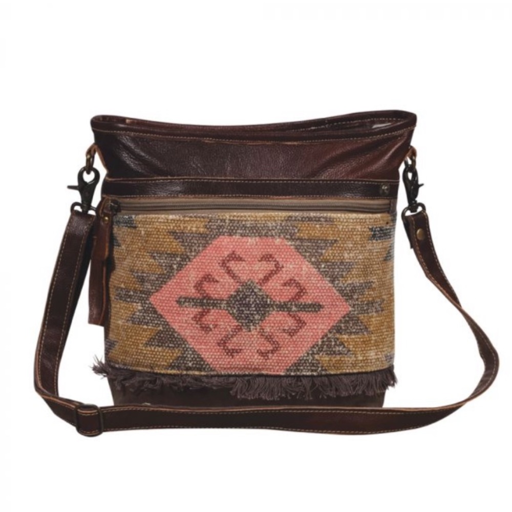 Last 1 New Boho Leather Shoulder Bag wFringe - Picture 5 of 9
